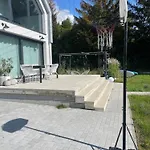 Hampton Zalew Zegrzynski * Cupel (Legionowo)