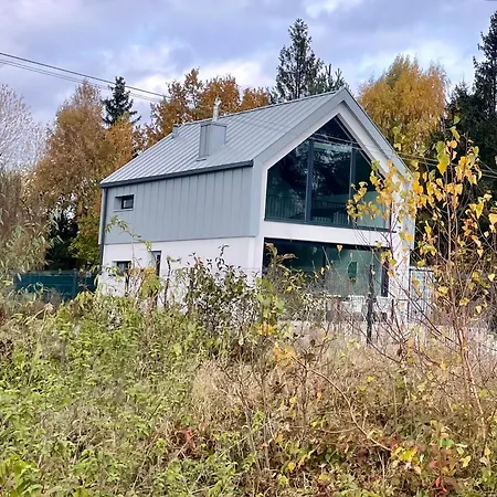 Hampton Zalew Zegrzynski Сasa de vacaciones