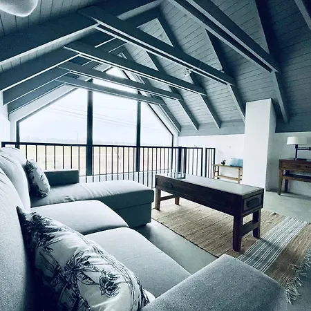 Сasa de vacaciones Hampton Zalew Zegrzynski *