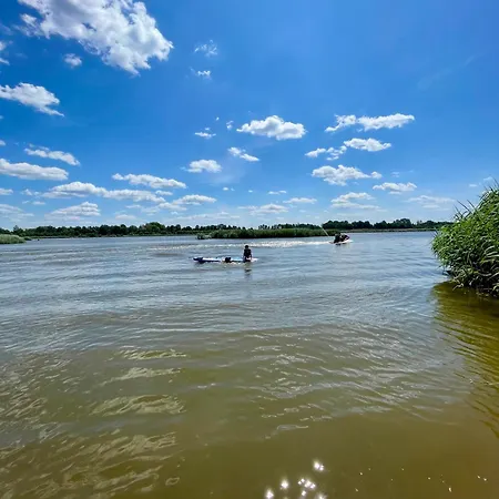 Сasa de vacaciones Hampton Zalew Zegrzynski *