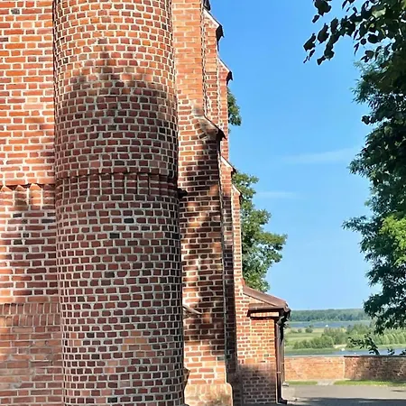 Hampton Zalew Zegrzynski Сasa de vacaciones