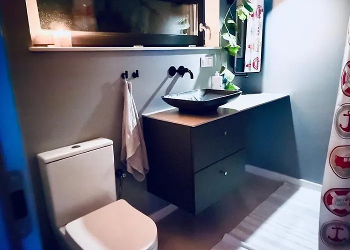 Hampton Zalew Zegrzynski * Cupel (Legionowo)