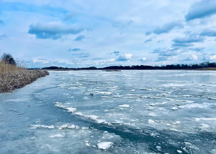 Hampton Zalew Zegrzynski *