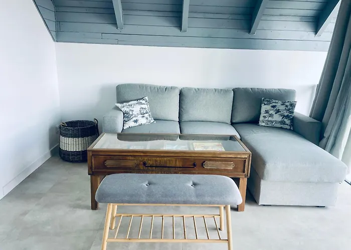 Hampton Zalew Zegrzynski *