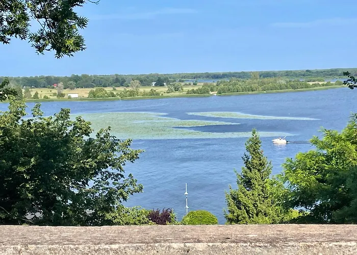 Hampton Zalew Zegrzynski Holiday home *